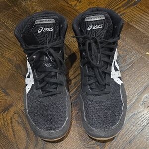 Asics Black and White Matflex Wrestling/boxing Shoes